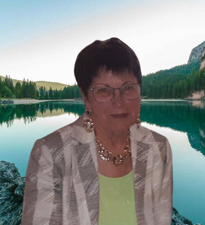 Porträtfoto von Brigitte Luther, Gründerin von NEW WORLD BLUEPRINT