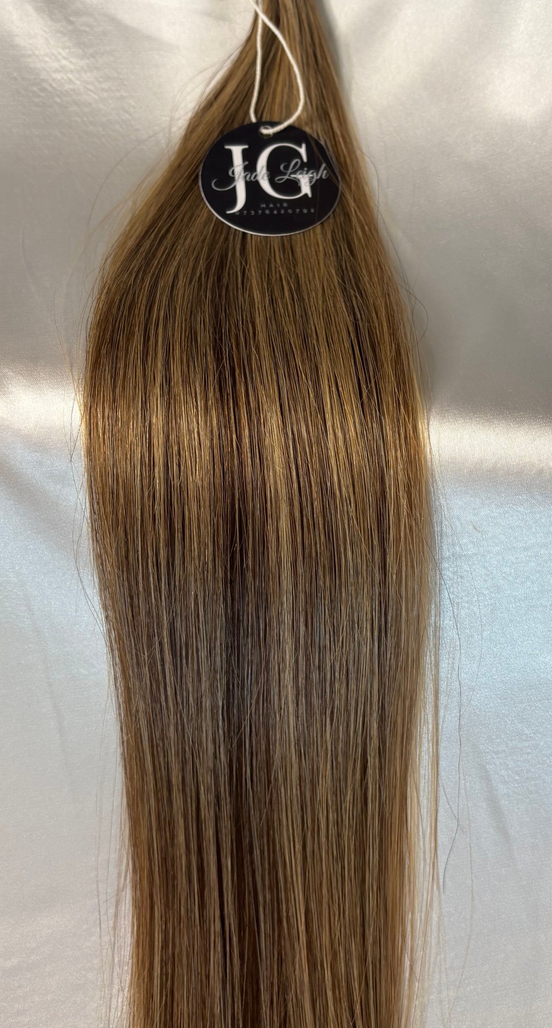Creamy Mocha 22" Luxury Hair Extensions (Piano 1A 5Q)