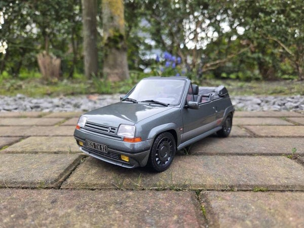 Ottomobile 1:18 Renault 5 GT Turbo Cabriolet Gris Tungstene 1995 (OT1196)