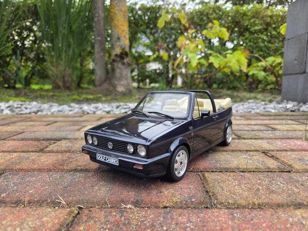 Ottomobile 1:18 Volkswagen Golf Cabriolet Classic Line Classic Blue Metallic 1990 (OT531)
