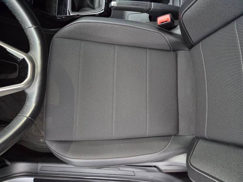 Voorbeeld na interieurreiniging auto