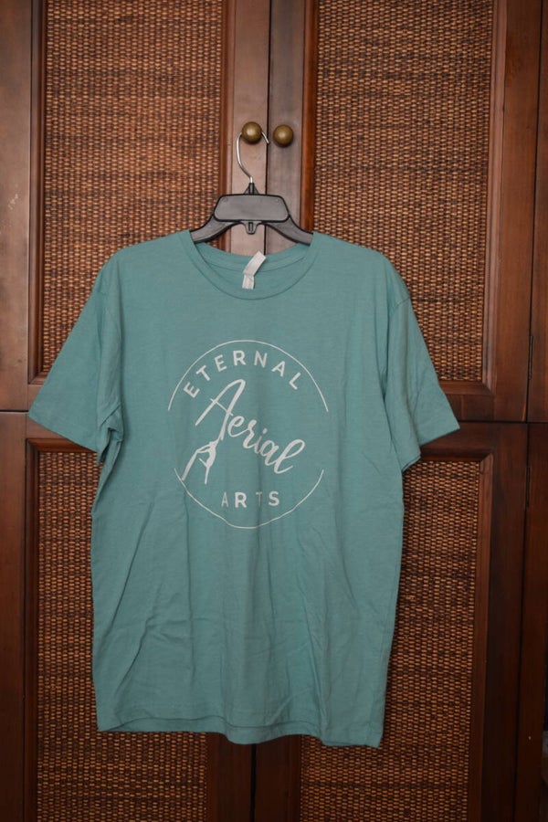 Unisex Cut Studio Shirt