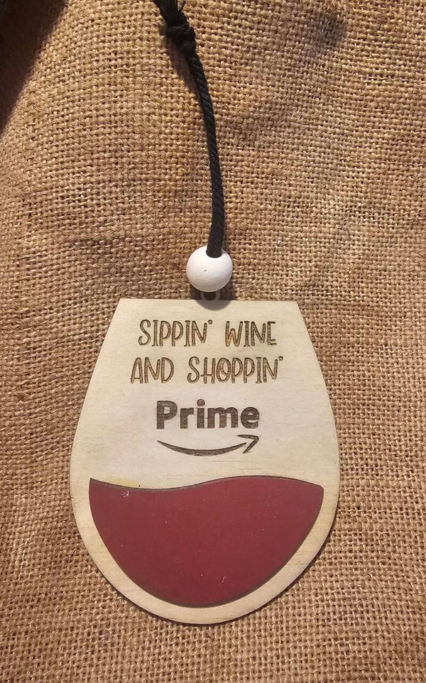 Sippin wine ornament