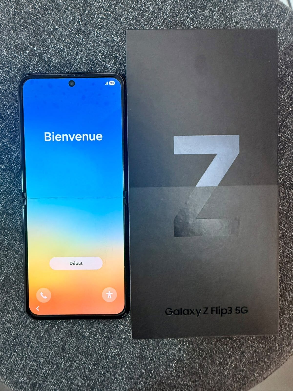 Samsung Z Flip 3 5G, 256GB, Zwart, Gebruikt