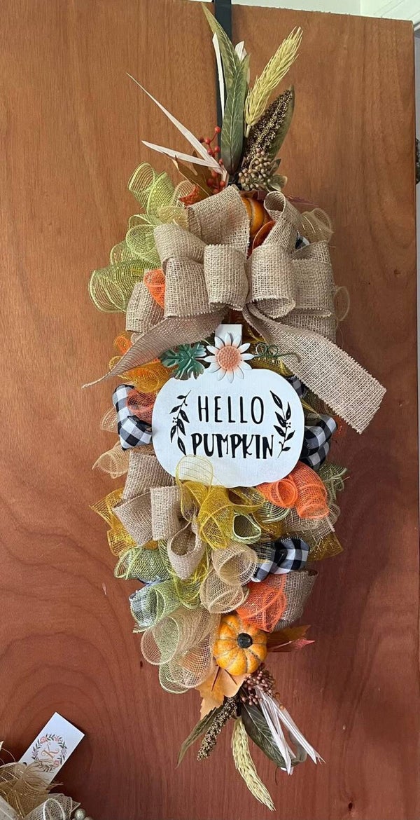 Hello Pumpkin Fall Teardrop Swag