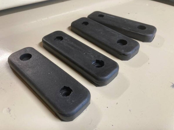 304434 - rubber buffer for spare wheel carrier- 1954-1958 - set