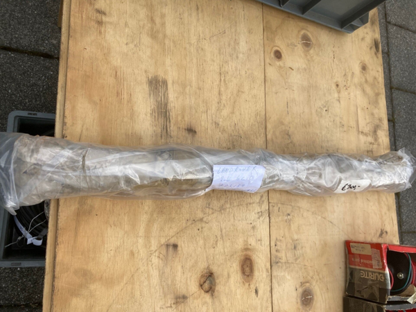 523139 - Camshaft 2,6 ltr - NOS