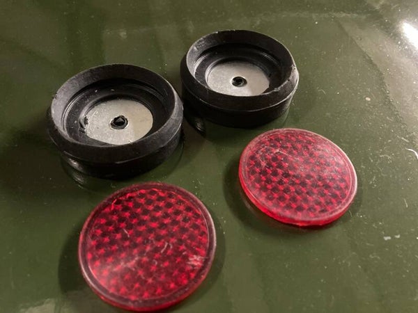 Land Rover Series 1 rear reflector - rubber moddel