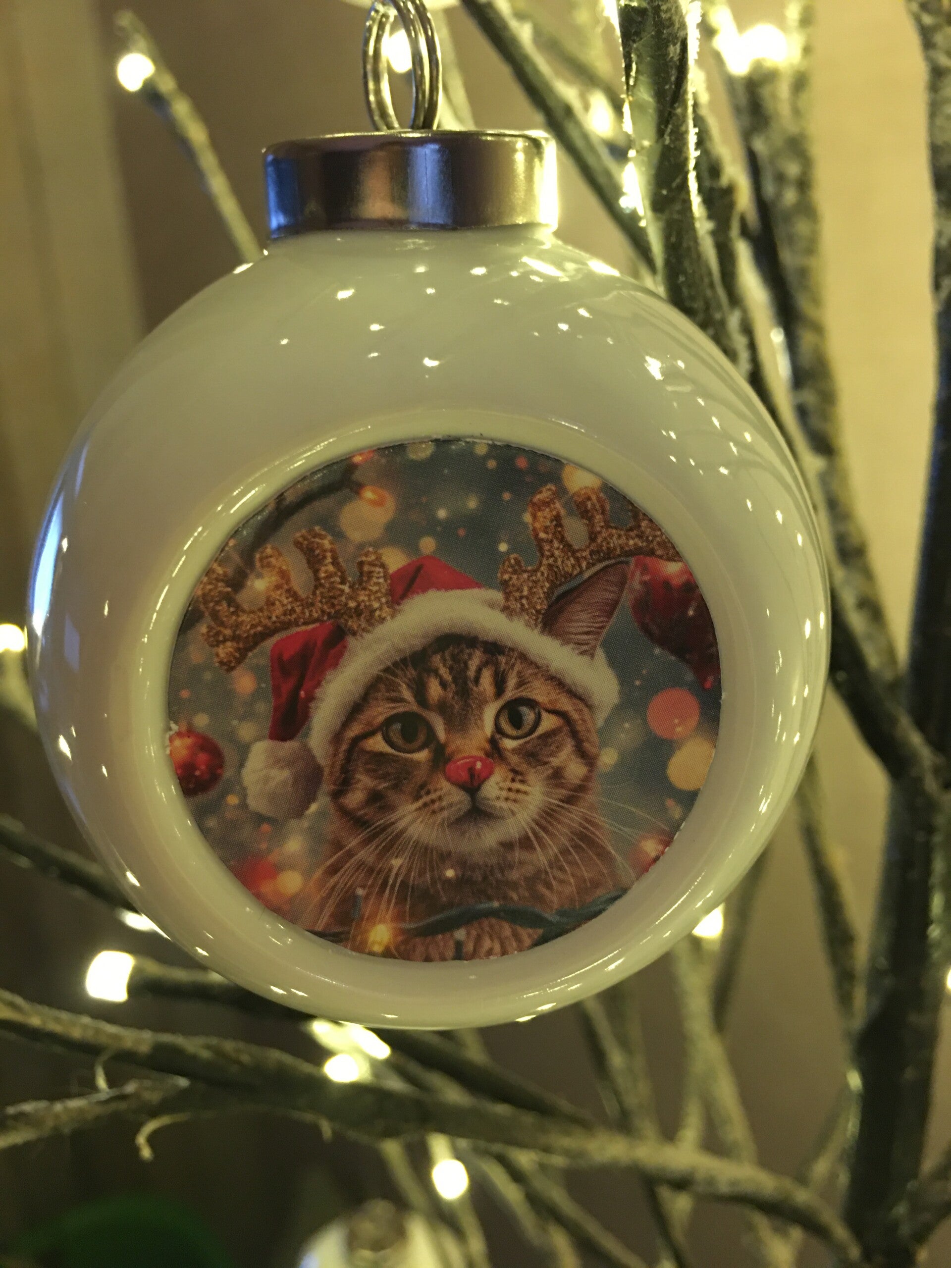 Witte kerstbal katje