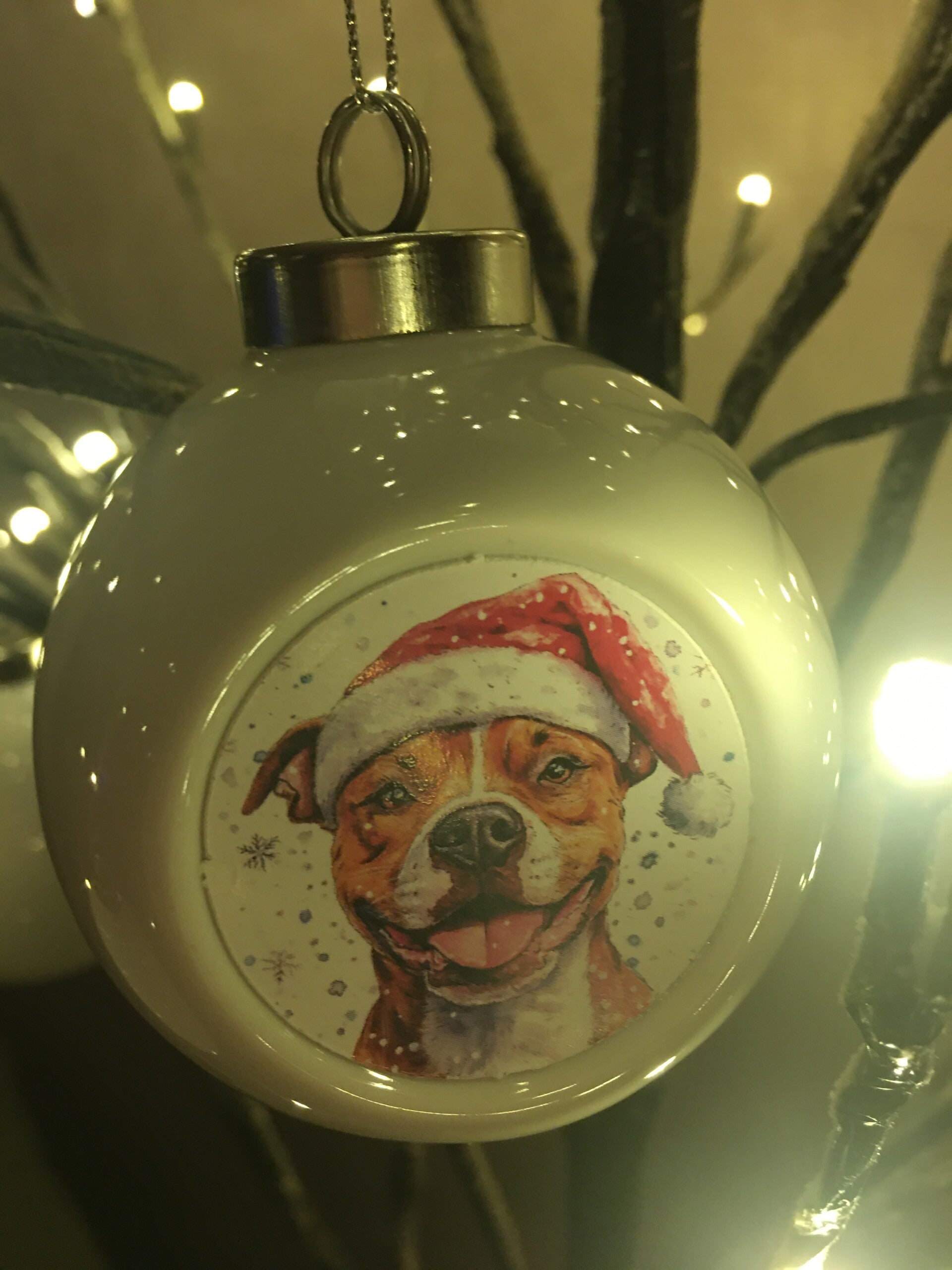 Witte kerstbal hondje