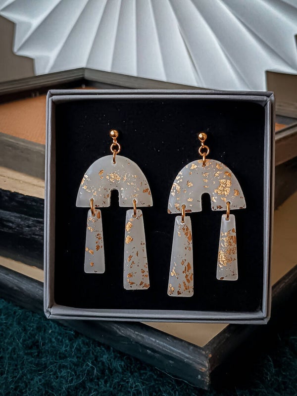 Double pendulum translucent earrings