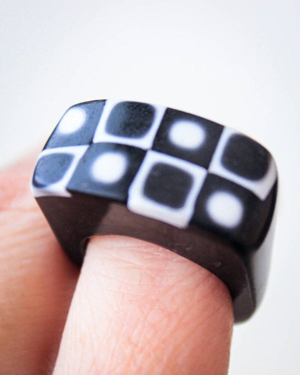 Black and white pattern ring