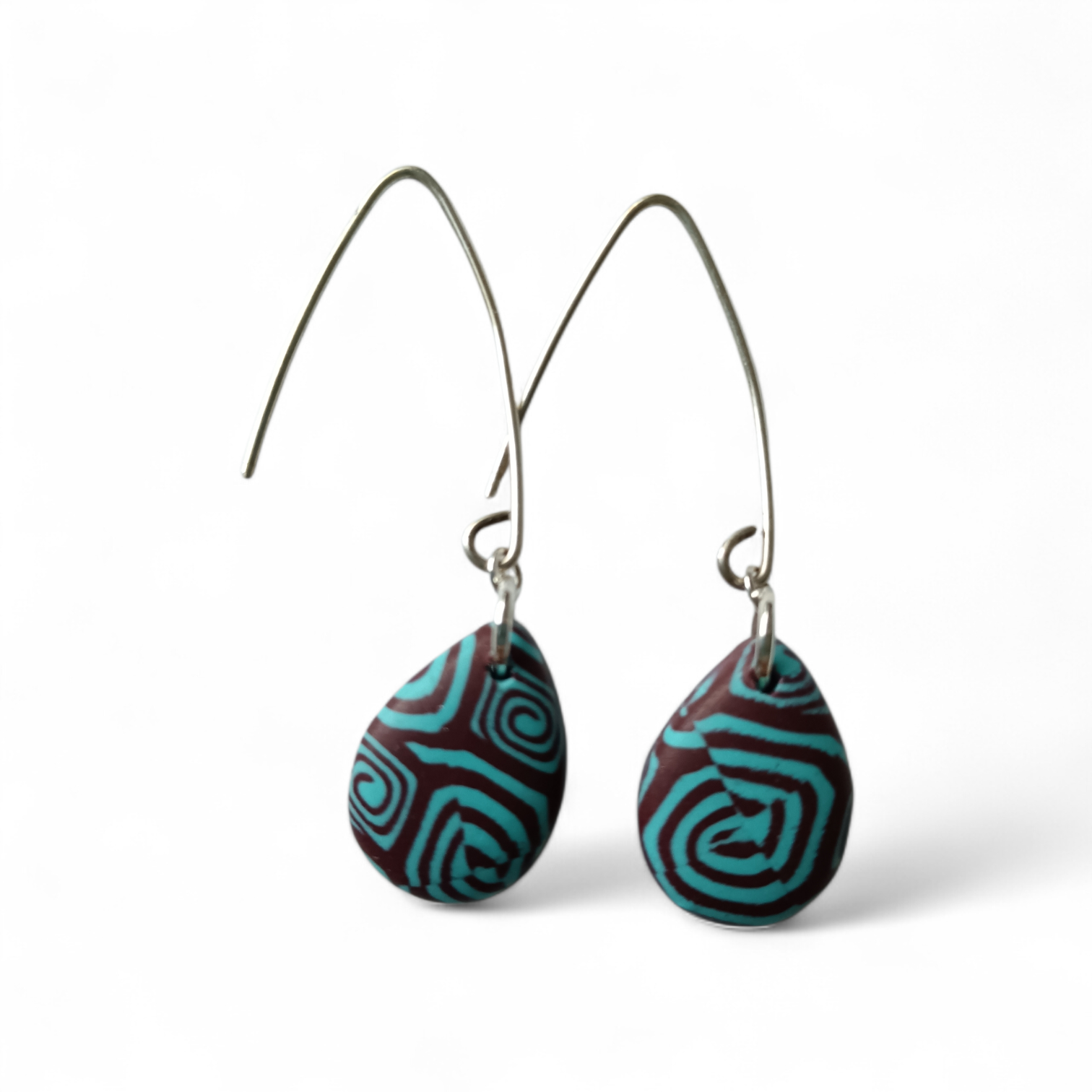 Geo small teardrop dangles