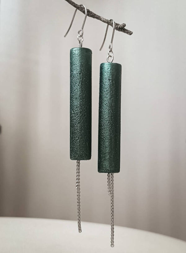 Brutalist Green Tube chain earrings