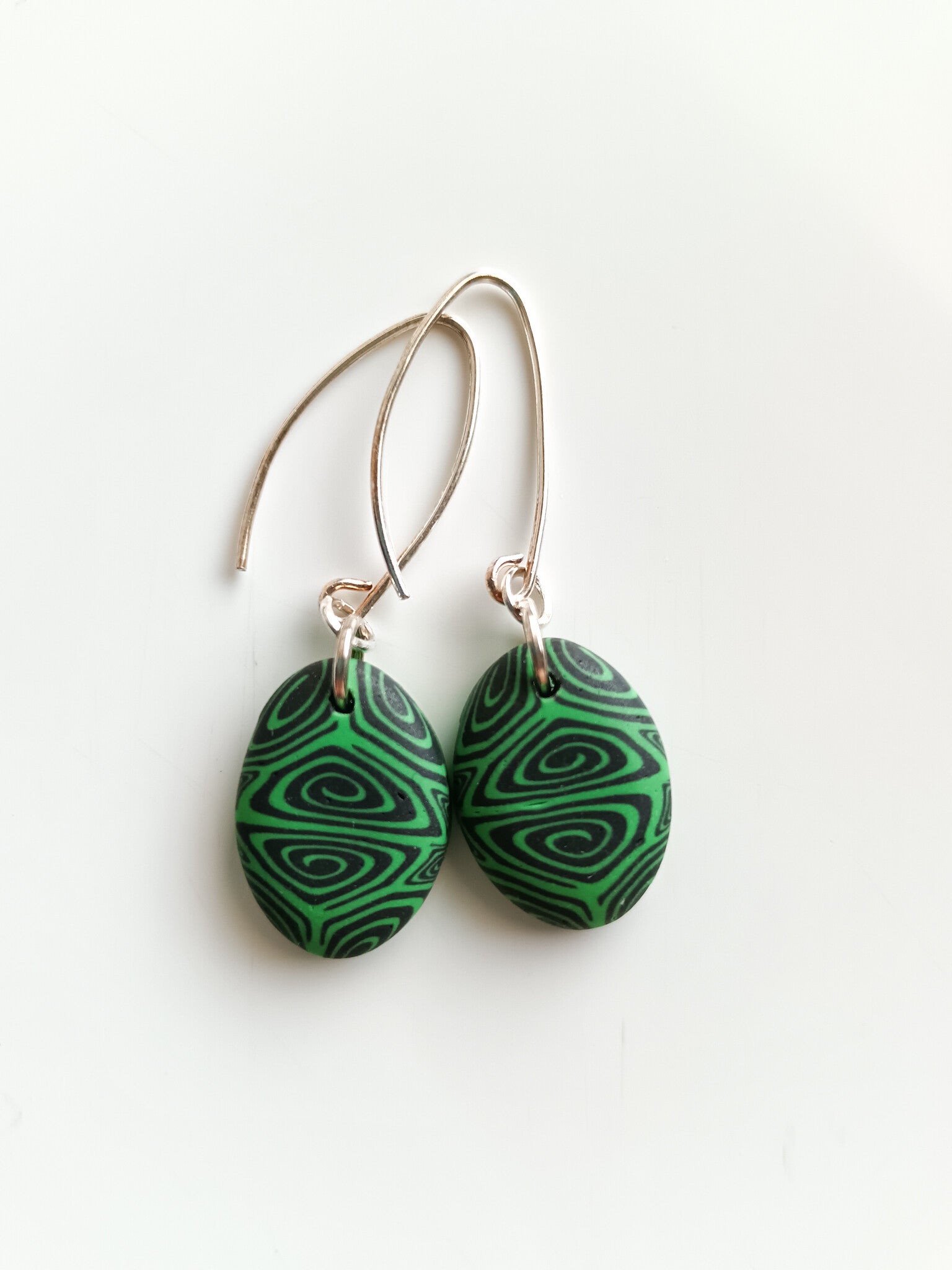 GEO small oval earrings