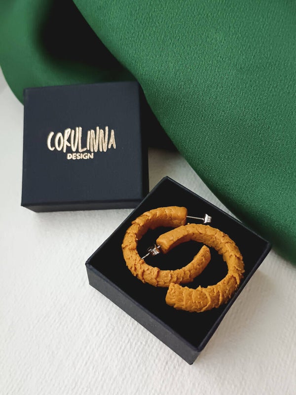 Small rustic hoops — mustard