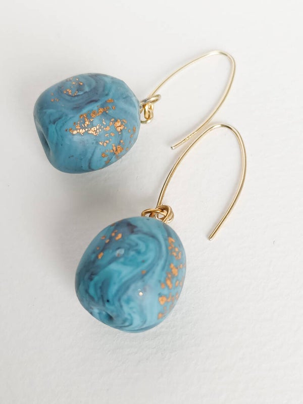 Elegant turquoise bead earrings