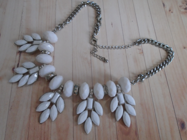 Pretty White Modern Necklace.