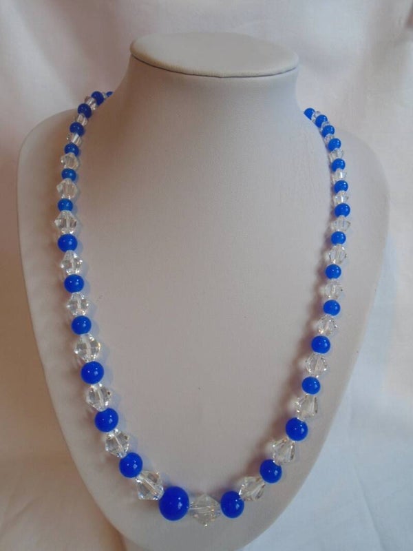 Beautiful Blue And Faceted Clear Glass Bead Necklace