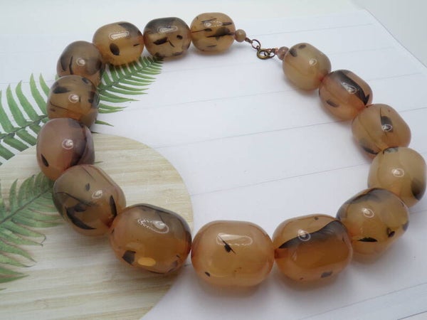 Stunning Vintage Light Orange Yellow Resin Large Chunky Bold Barrel Bead Necklace