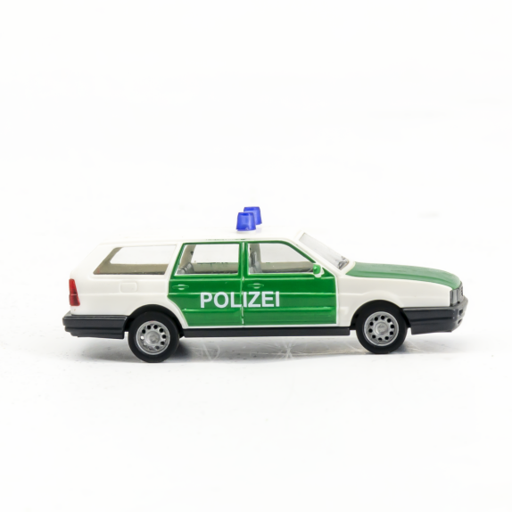 Wiking 104‑25‑32 VW Touareg Polizei (H0)