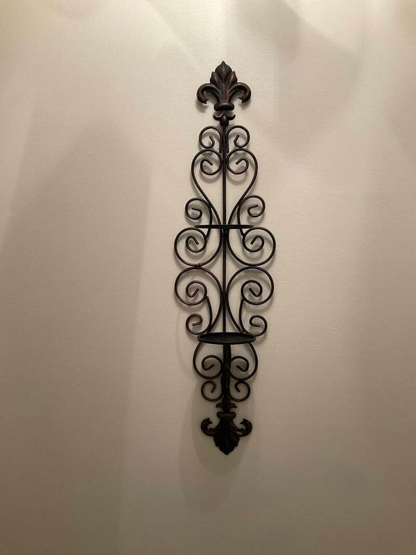 Wall sconces
