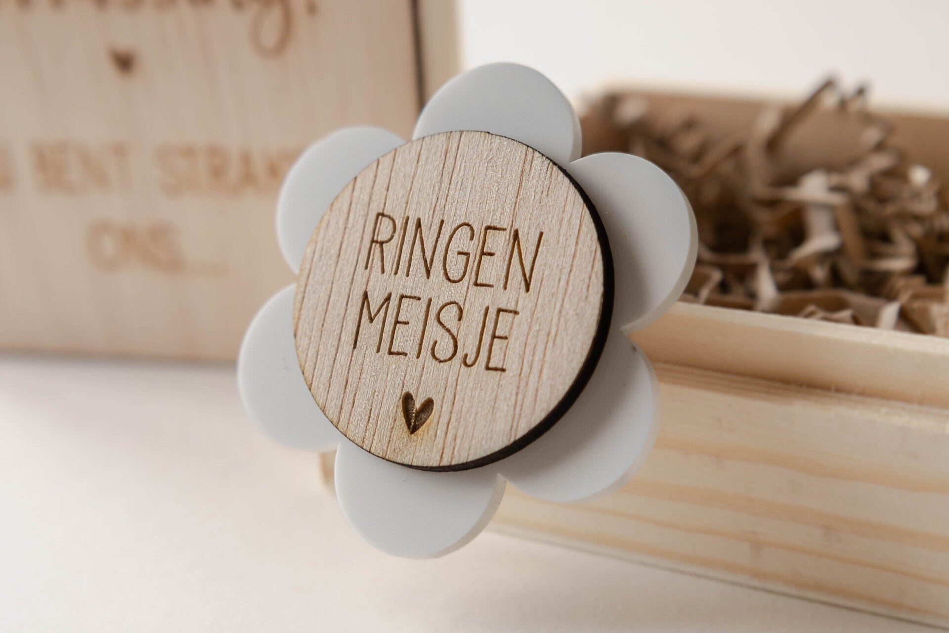 Corsage ringenmeisje