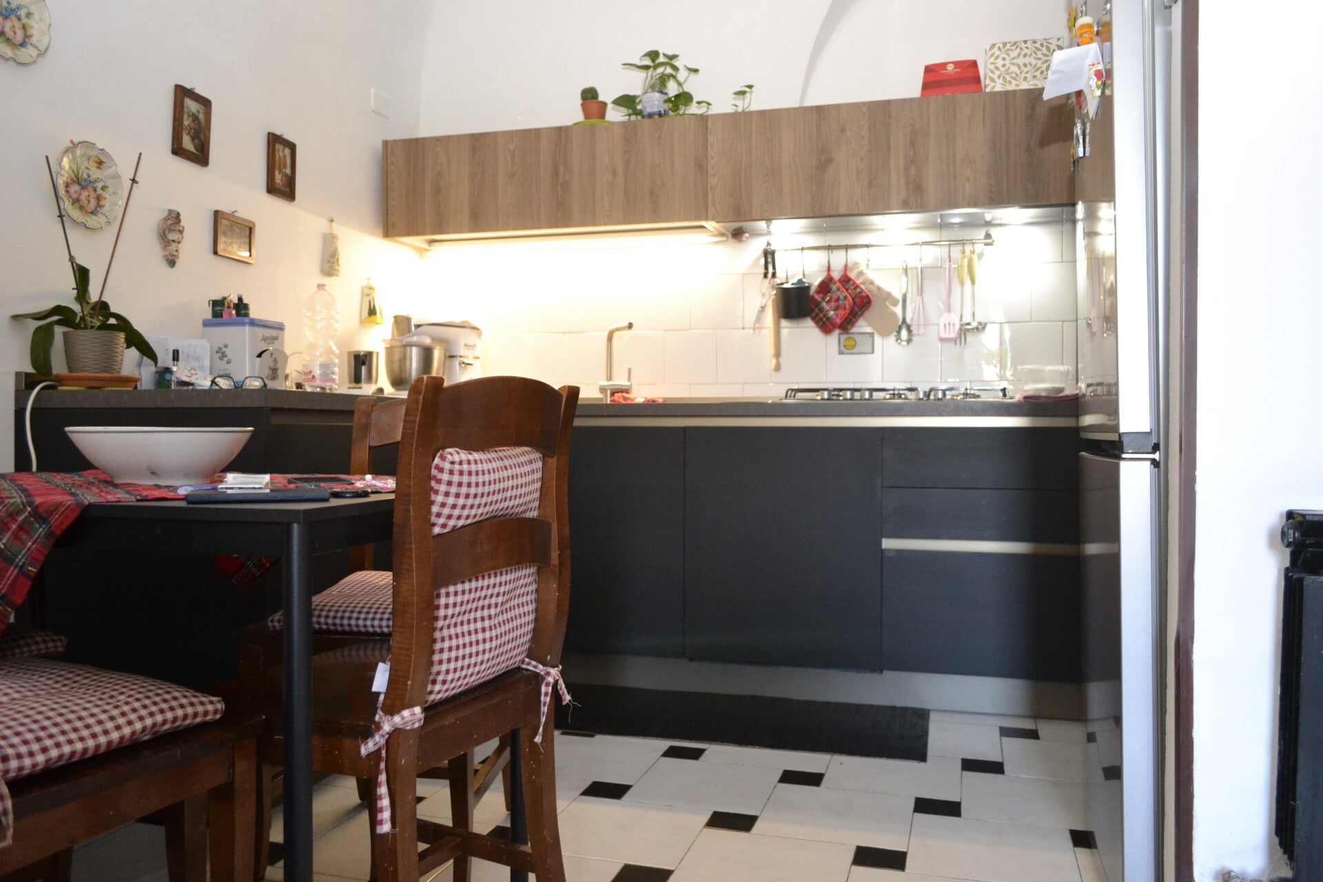 CORSO PERRONE – 84 MQ – PRONTO DA ABITARE – ARREDATO – POSTO AUTO