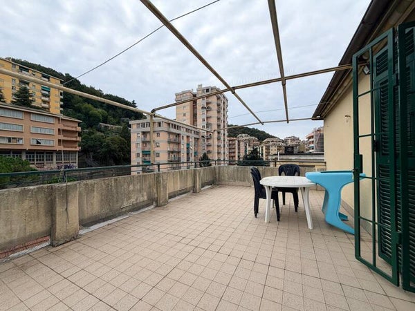 Via Pinetti – 79 m² arredati con ampia terrazza all’ultimo piano