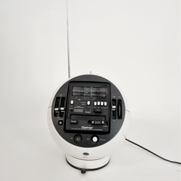 70s Weltron 2007 radio