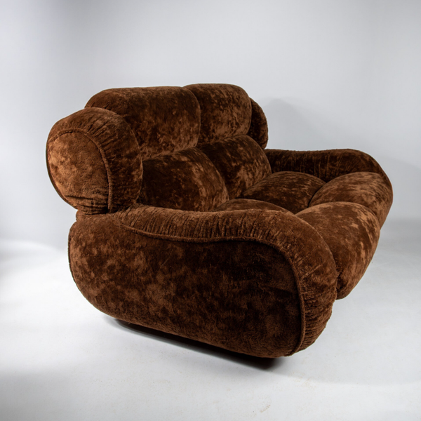 Sofa in brown fabric , extremely comfortable and in great condition, Italy 1970s