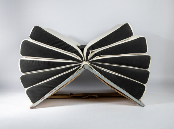 Iconic 'Libro' Chair by Gianni Pareschi, Grupo Dam for Busnelli, Italy 1970s