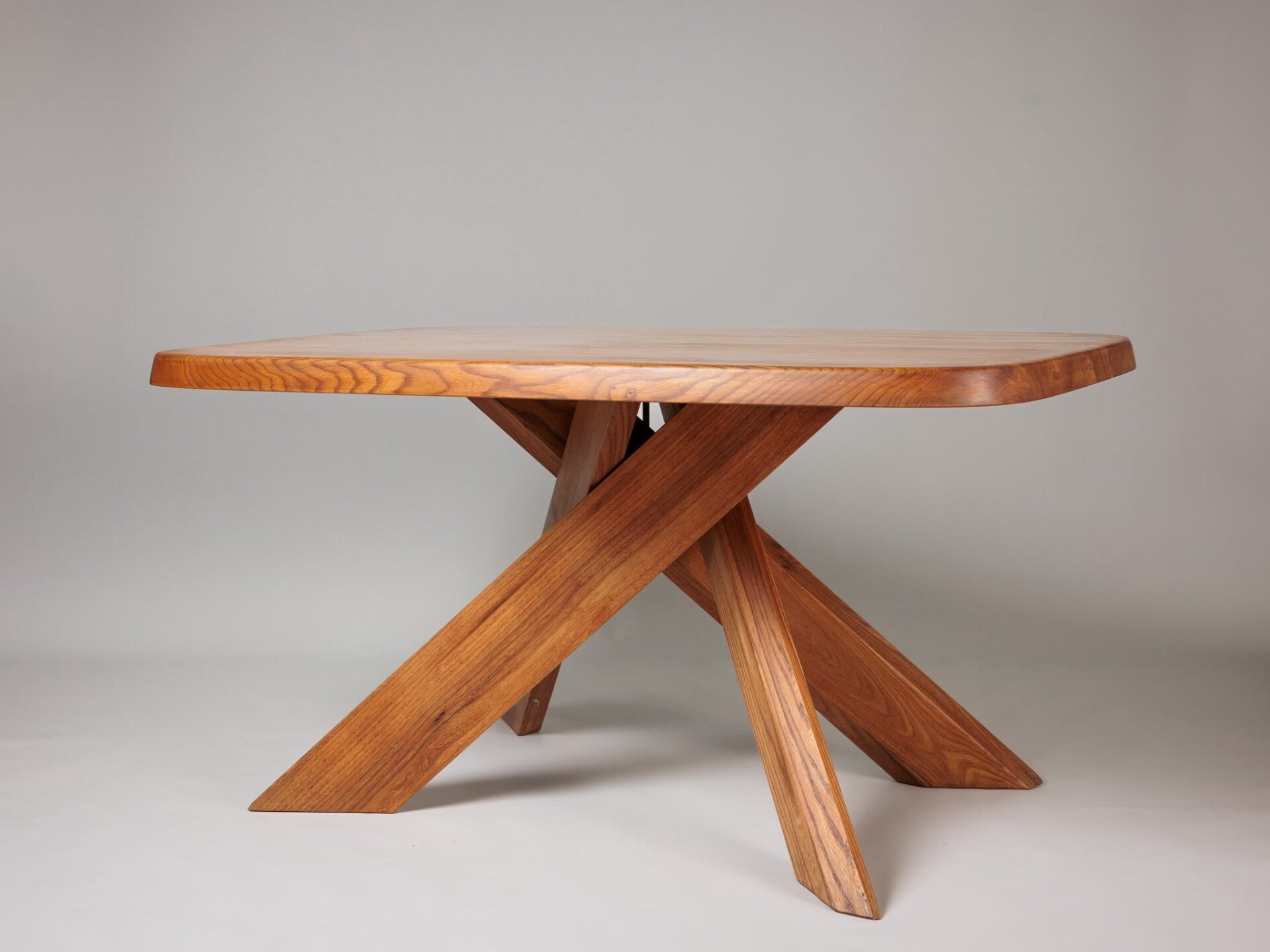 Dining table T35b by Pierre Chapo
