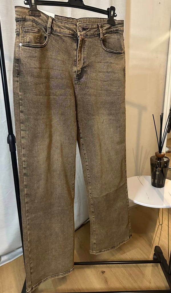 Straight Fit Stretch Jeans