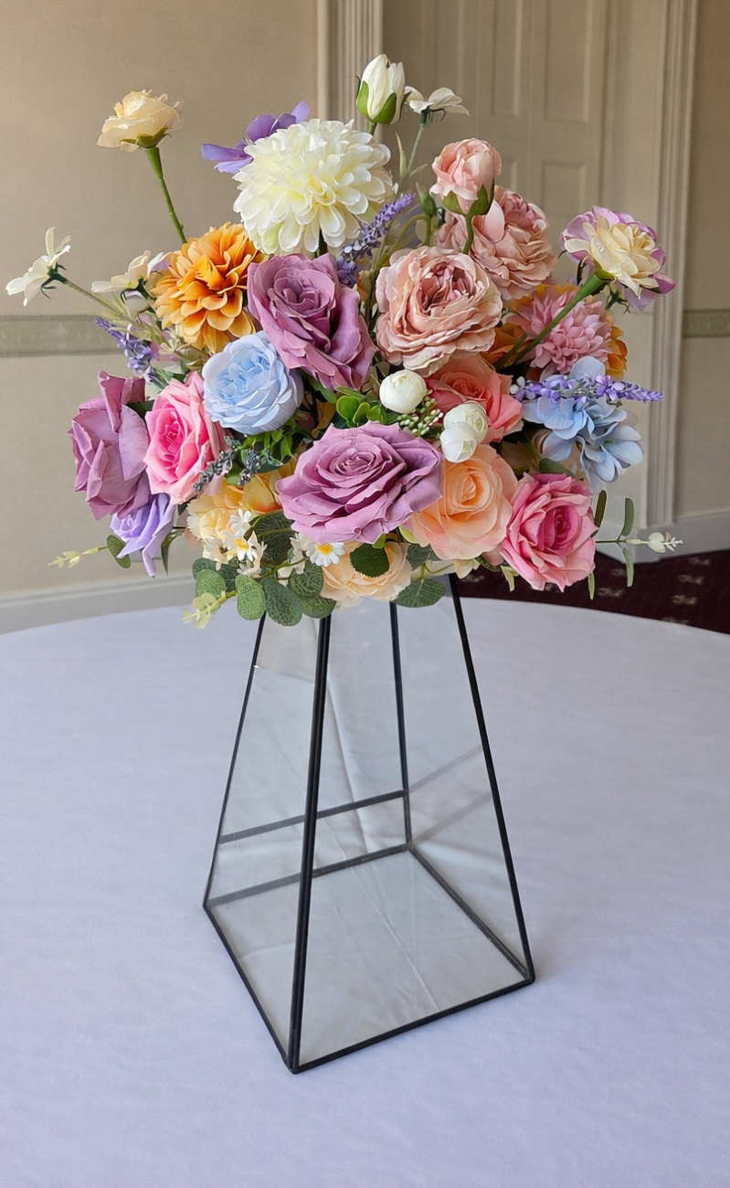 lantern-with-florals-pastel-standard.png