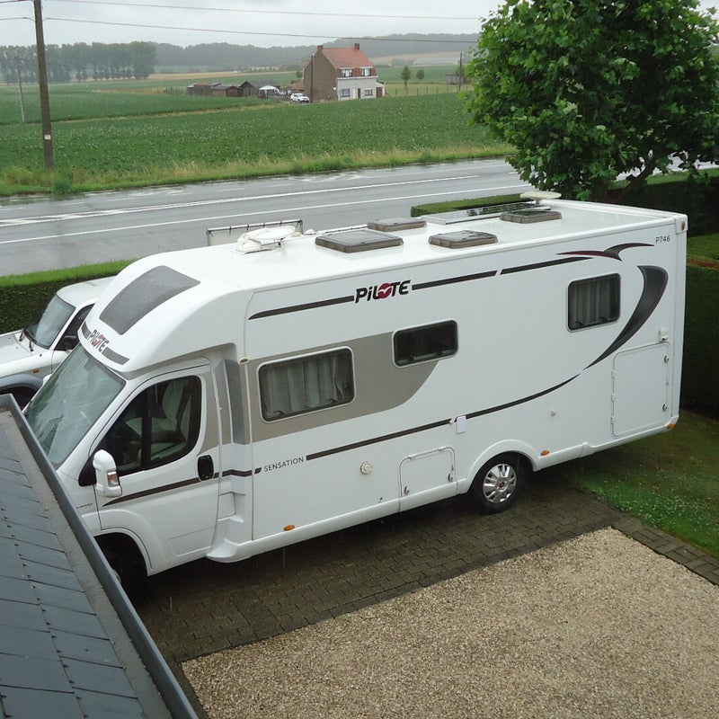 dsc09018-standard.jpg
