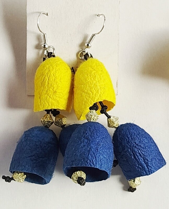 BOUCLE FENO ref : jaune et bleu