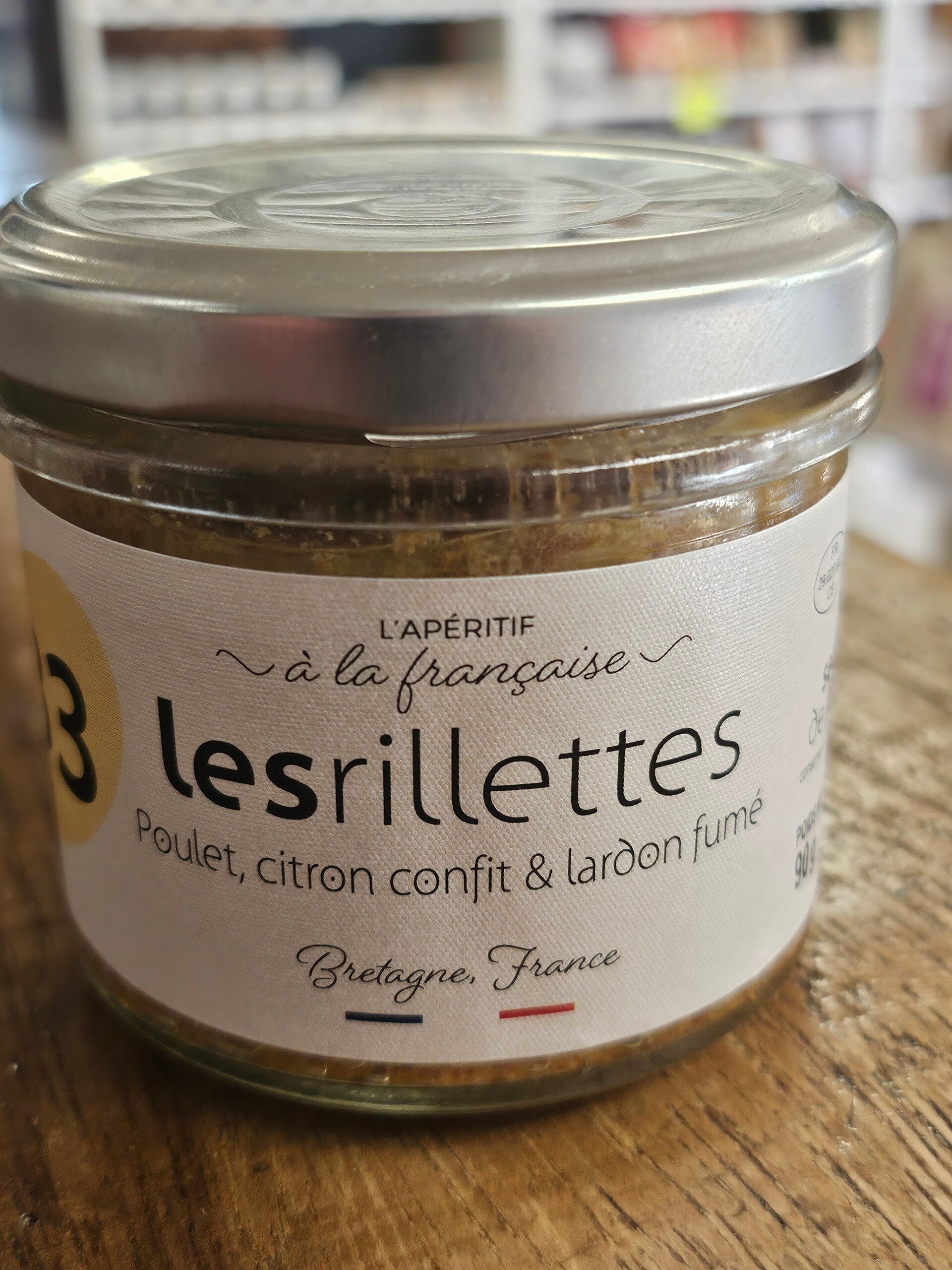 Les rillettes poulet, citron confit et lardon fumé