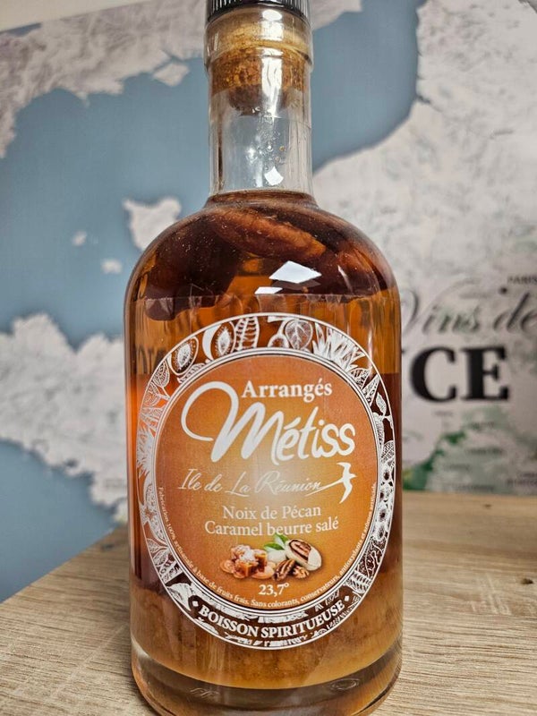 Rhum arrangé Noux de Pécan Caramel beurre salé, RHUM MÉTISS DE L'ÎLE DE LA RÉUNION,  35cl  23,7% vol