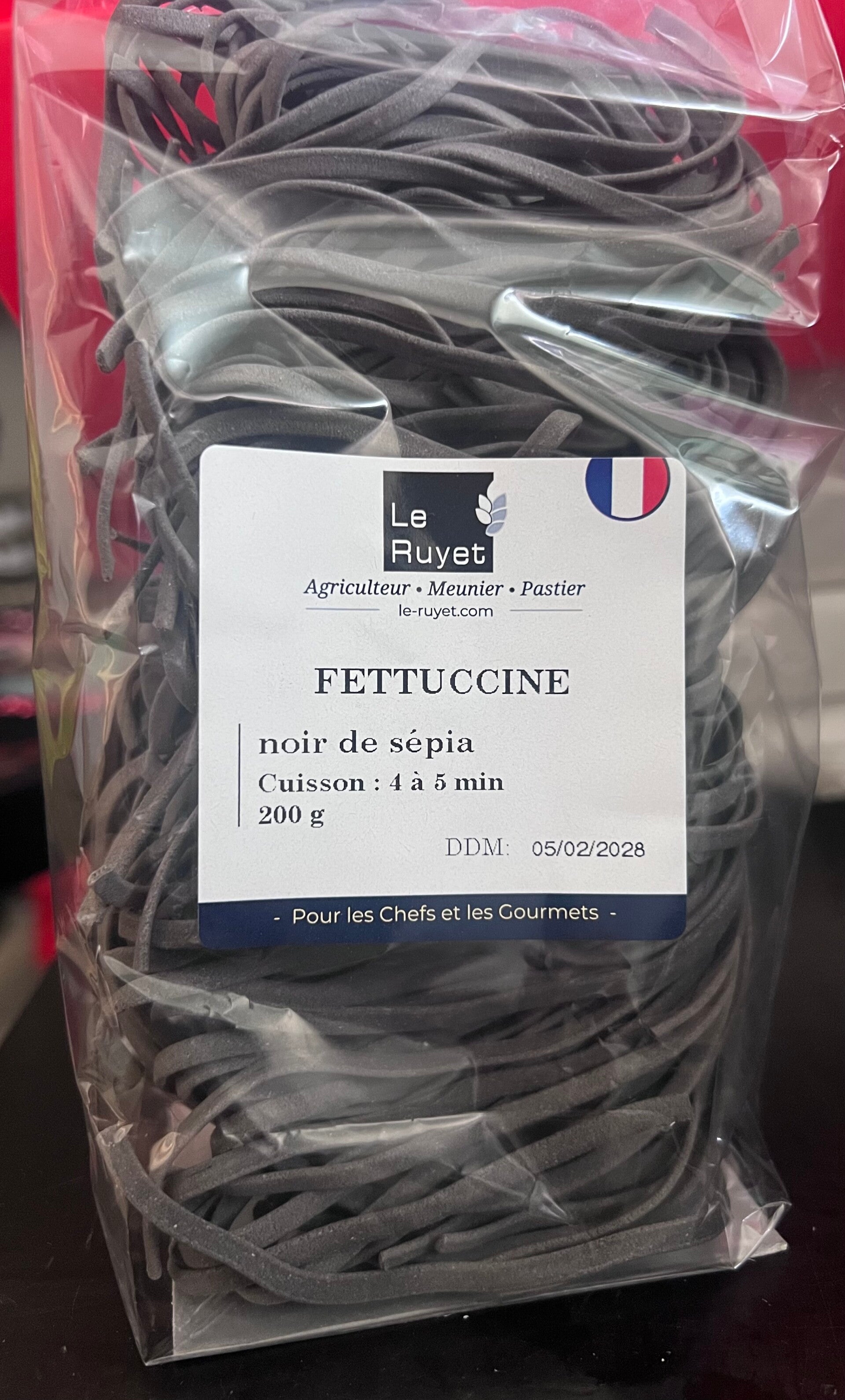 Pâtes Fettuccine noir de sépia