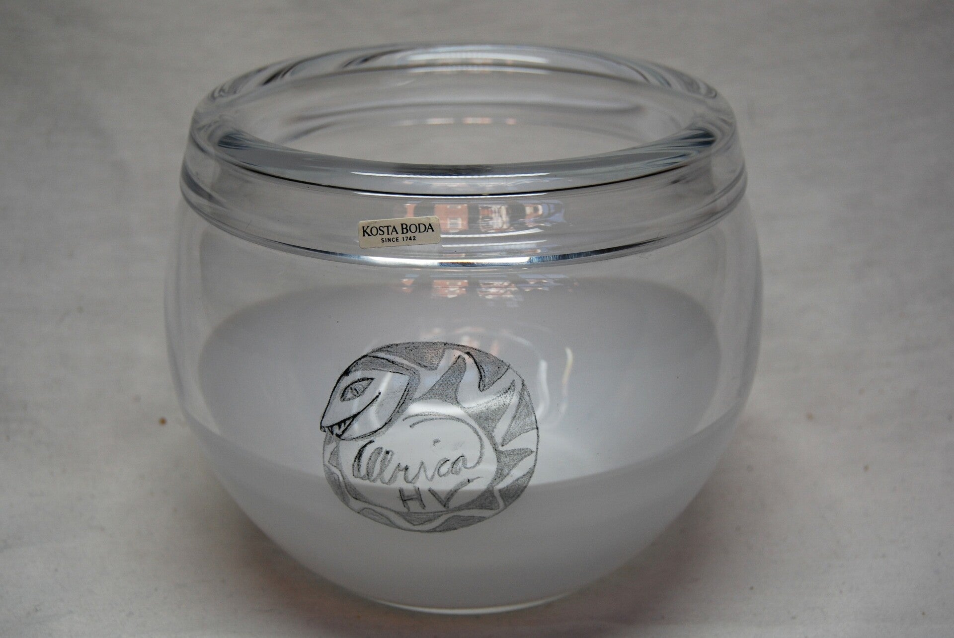 KOSTA BODA: ULRICA HYDMAN-VALLIEN: THICKWALLED VASE "SNAKE" 