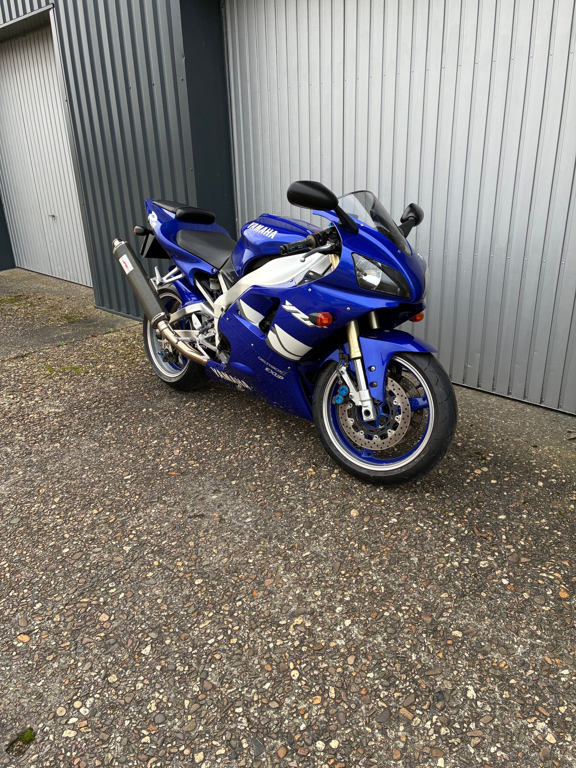 Yamaha R1 bj 1999 KM 32197