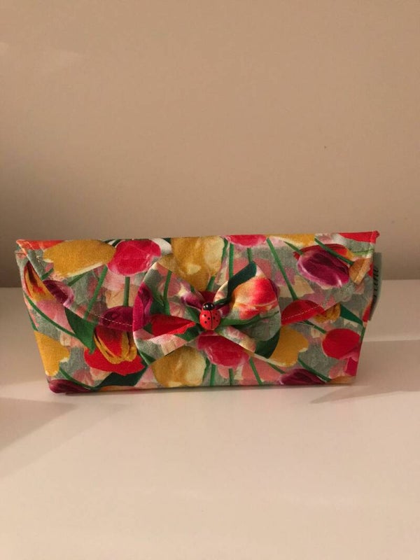 Brillen etui tulpen