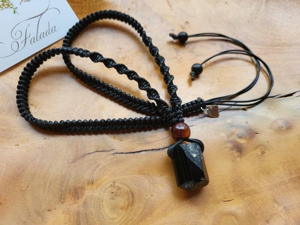 Falada's ~ Ruwe Toermalijn Amulet