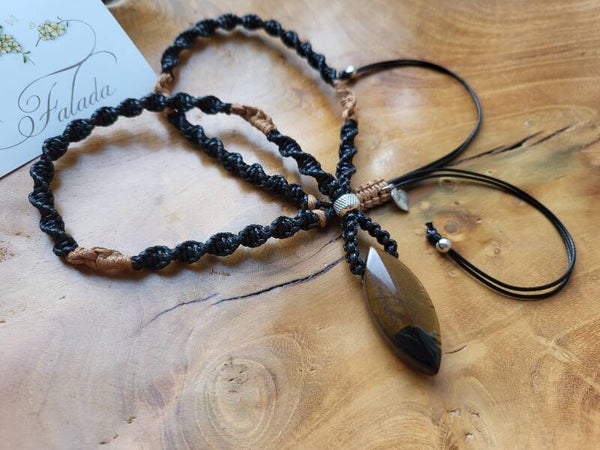 Tijgeroog Amulet ~ Horse Eye