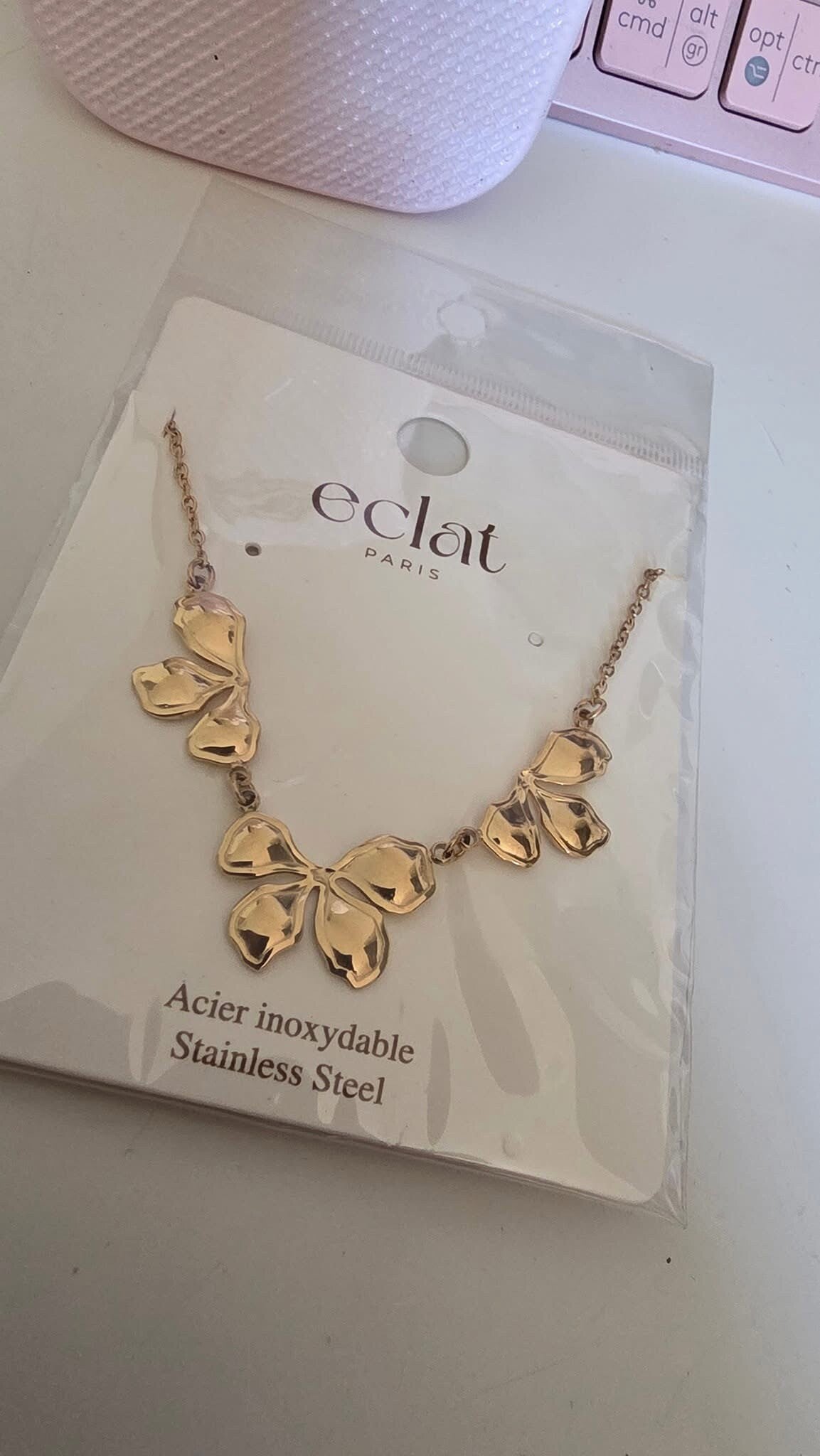 Collier doré en acier inoxydable feuilles