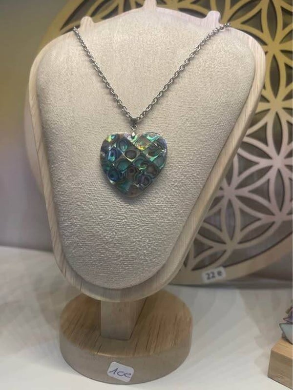 Pendentif Ormeaux + chaine