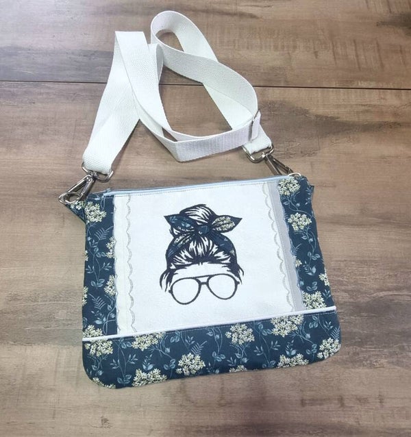 Sac brodé pour l'été avec Bandoulière réglable, création artisanale française