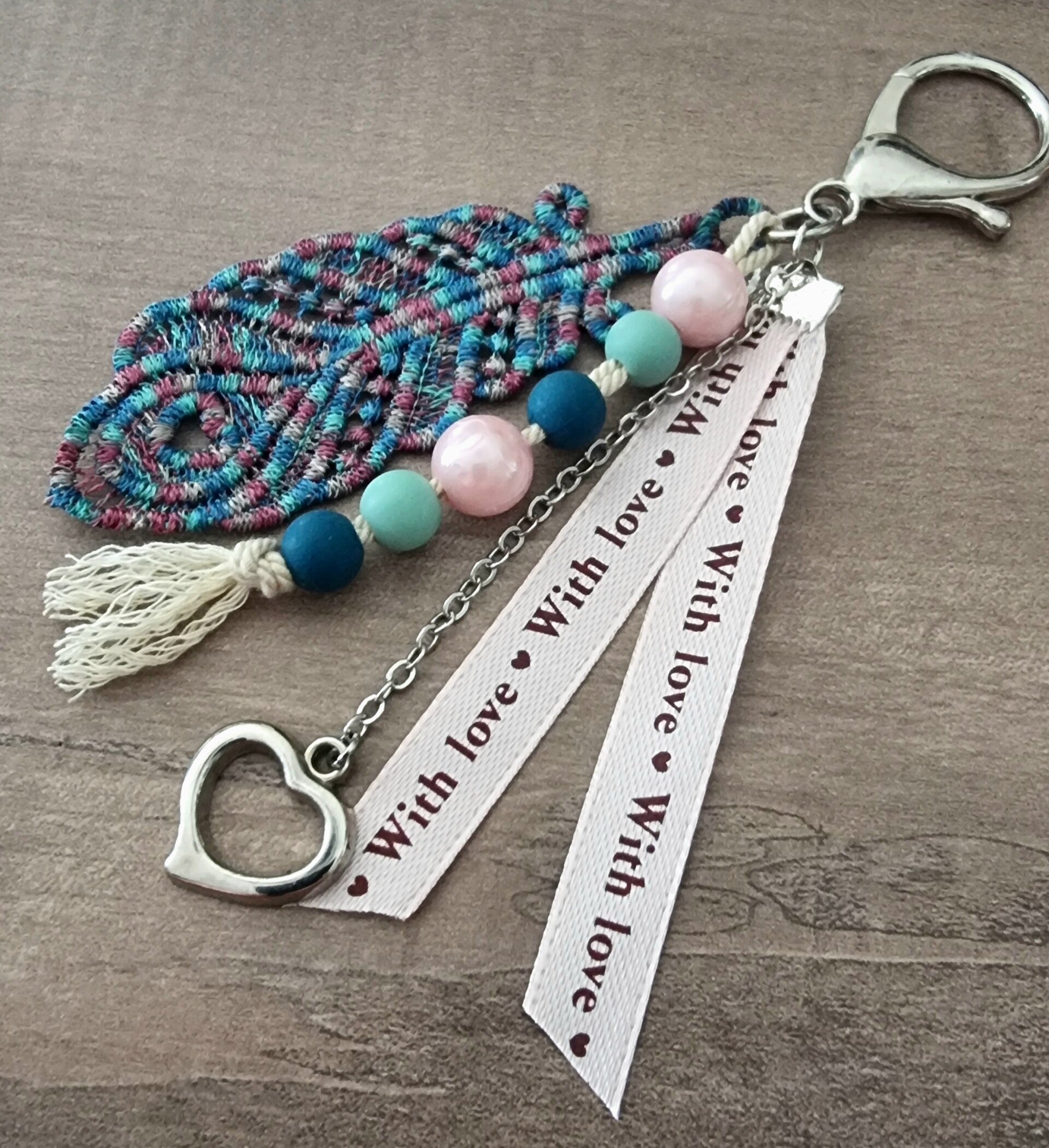 Porte-clés & Bijou de Sac Bohème – Broderie d'Art fait main