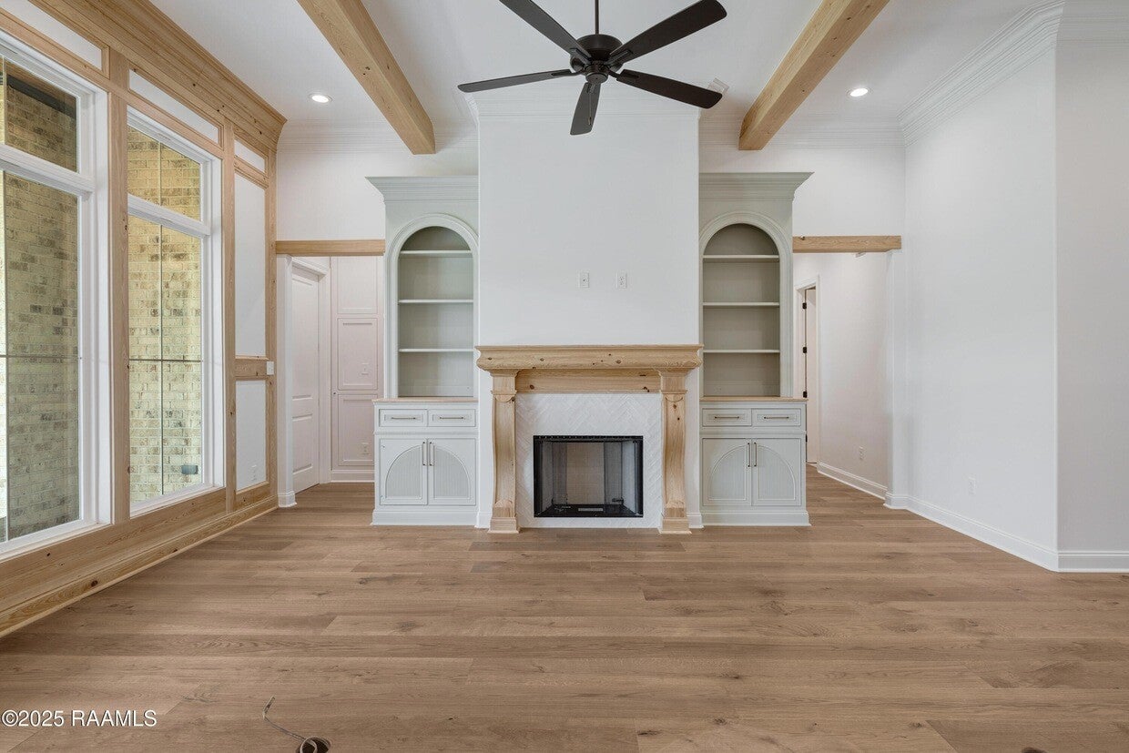 204-sabal-grove-ln-youngsville-la-9-standard.jpg